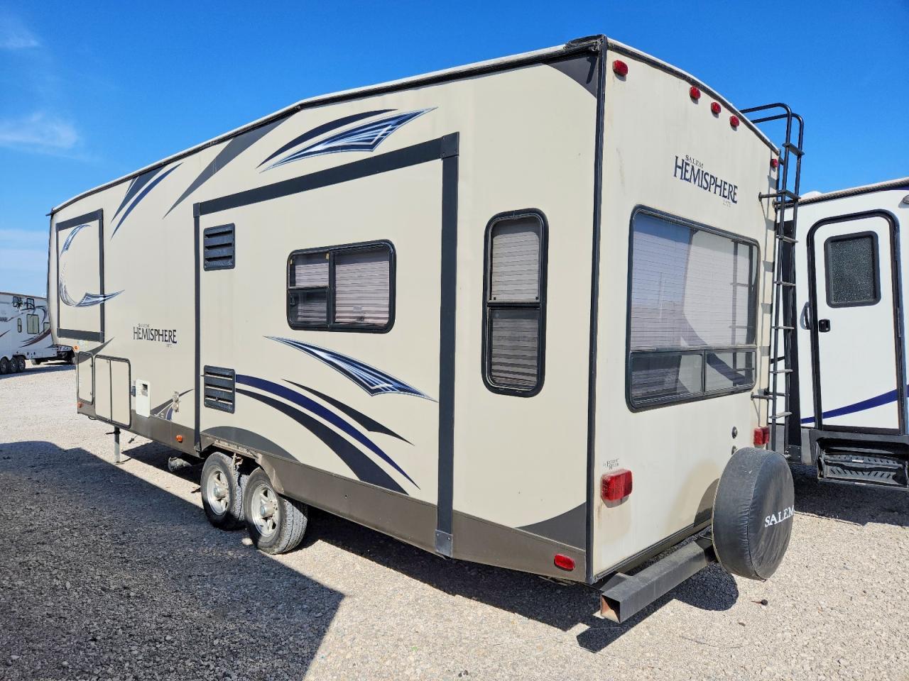 2014 Foresriver 2014 Forest River Salem Hemisphere SBF286RLT Campe