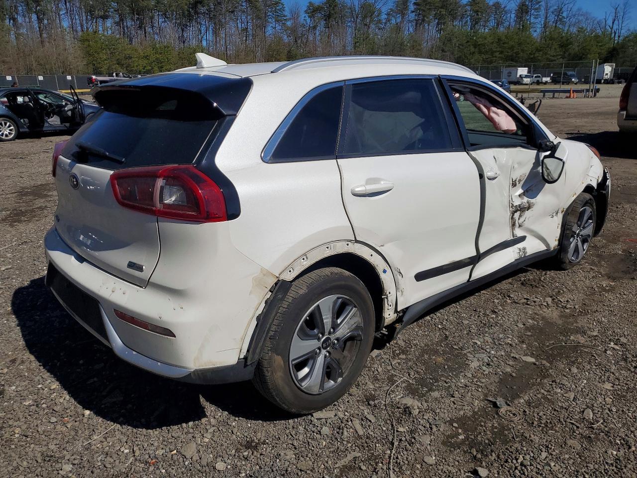 2019 KIA Niro lx
