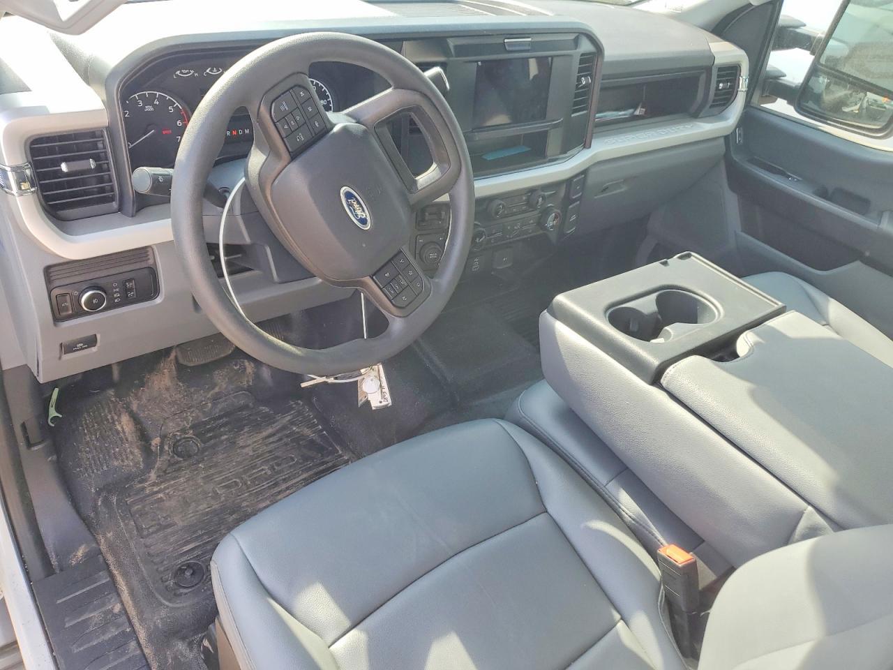 2025 Ford F250 Super Duty Utility / Service Truck