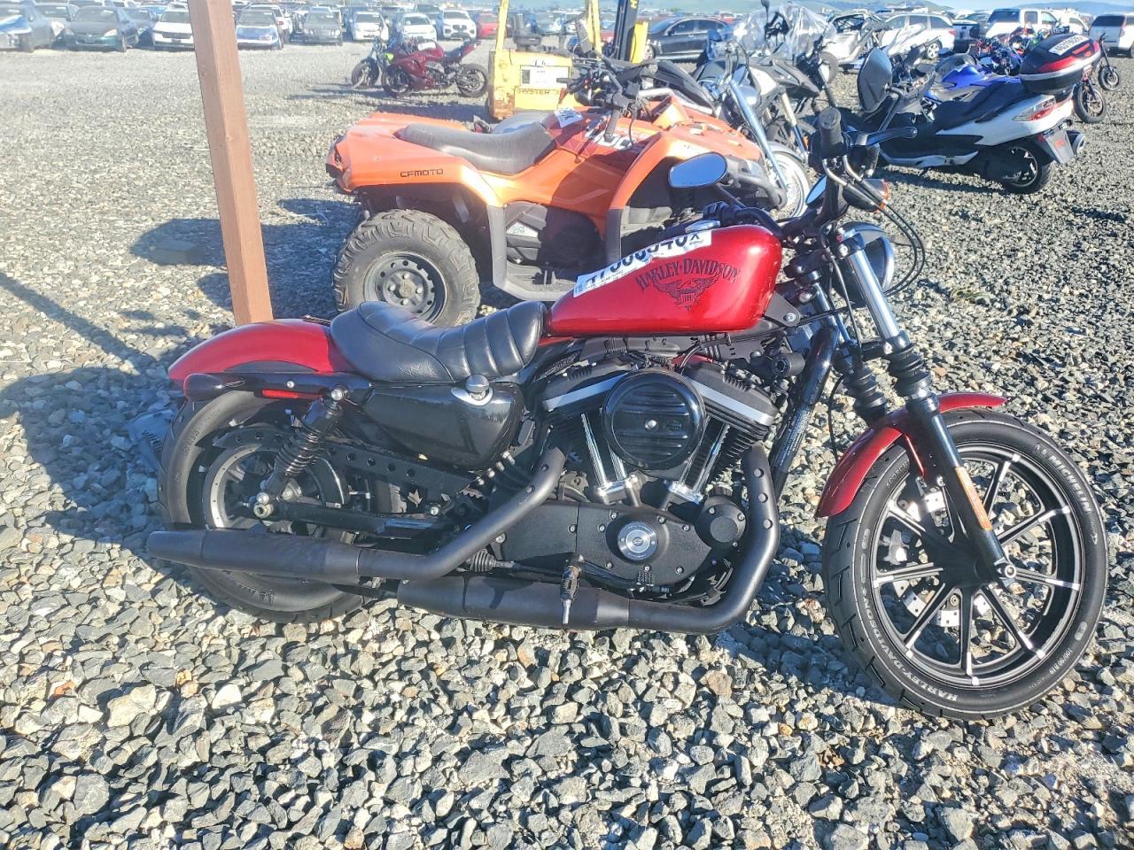 2018 Harley-Davidson XL883 Iron 883