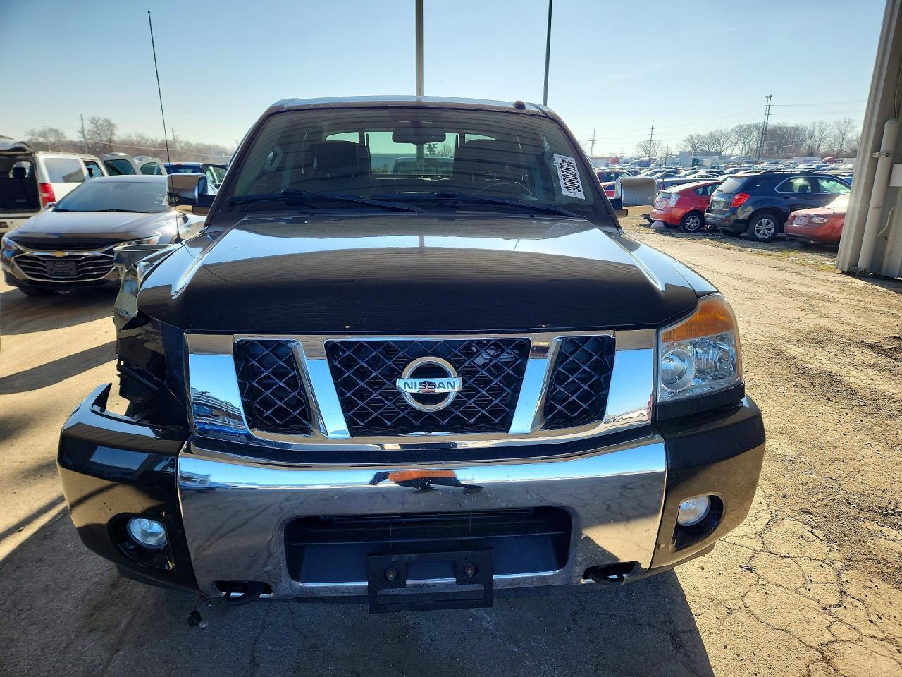 2014 Nissan Titan SV