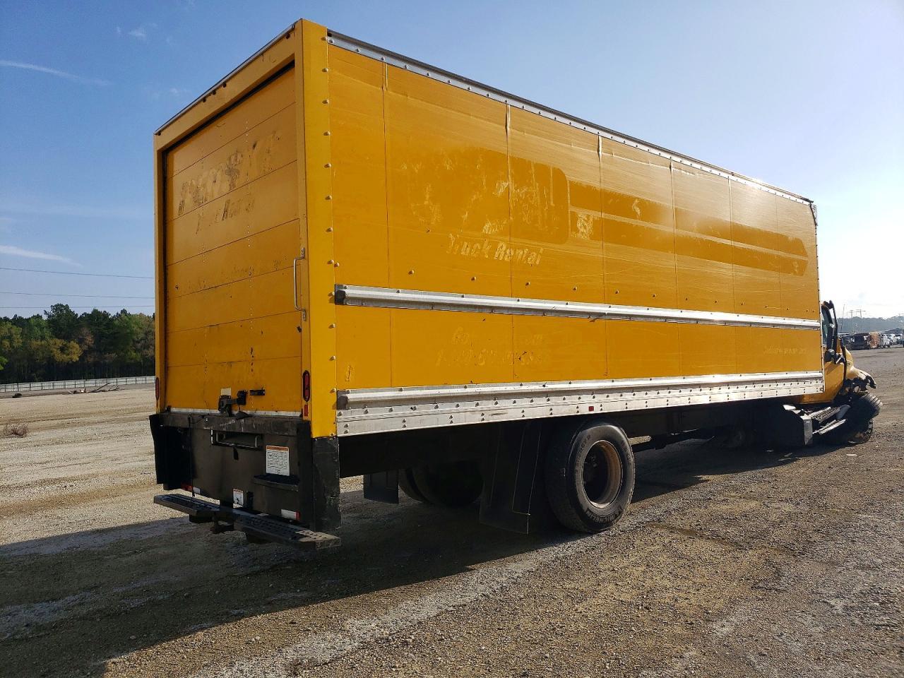 2020 International MV607 BOX Truck