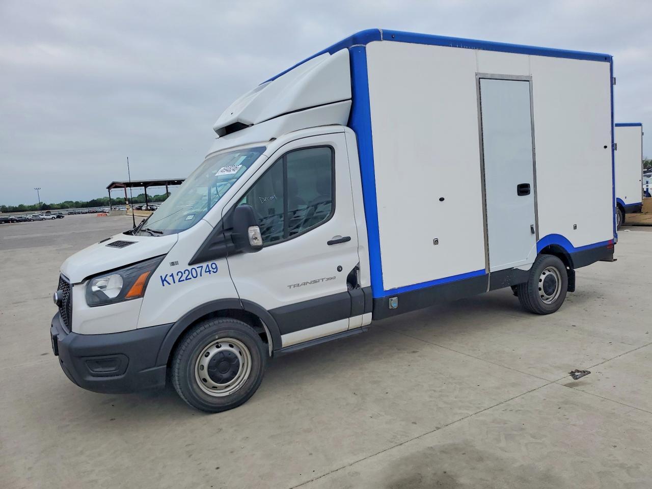 2022 Ford Transit Delivery Truck
