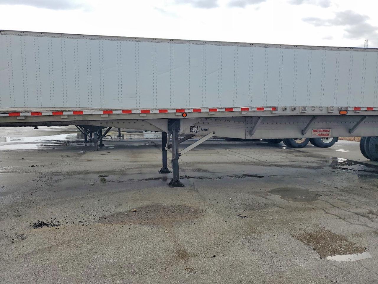 2006 Reitnouer Flatbed Trailer