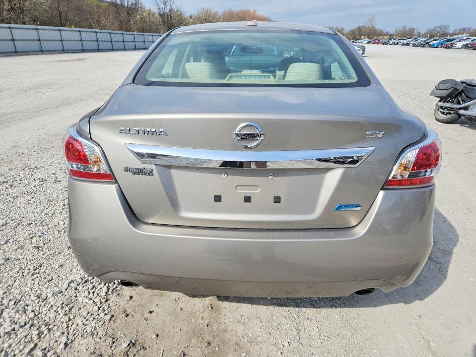 2014 Niss Altima 2.5 sv