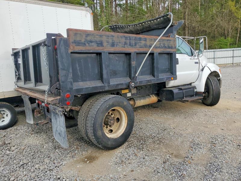 2005 Ford F750 Super Duty