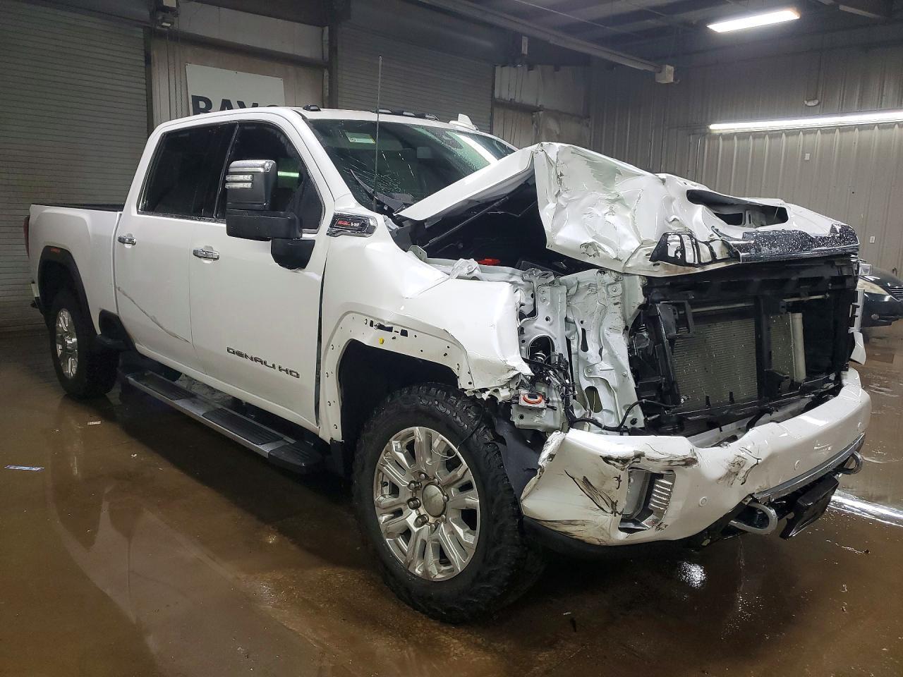 2022 GMC Sierra K2500 Denali