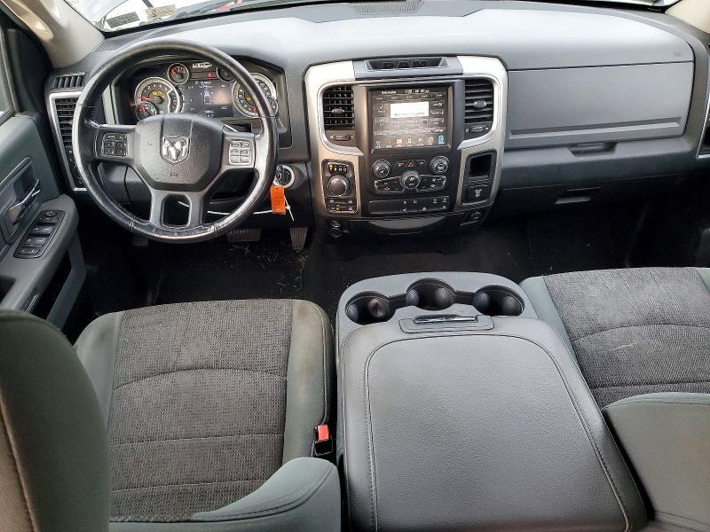 2015 Dodge RAM 1500 SLT