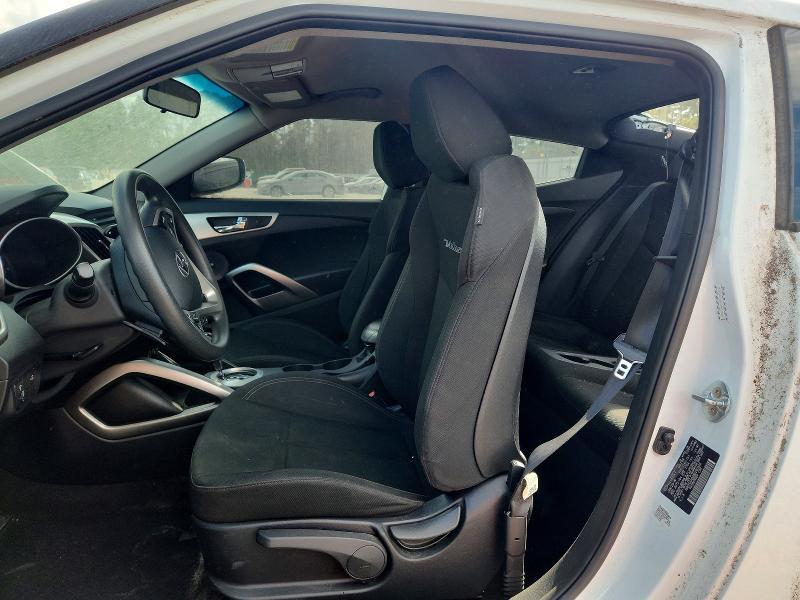 2016 Hyundai Veloster Base