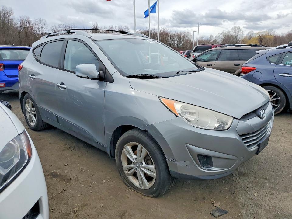 2011 Hyundai Tucson gls