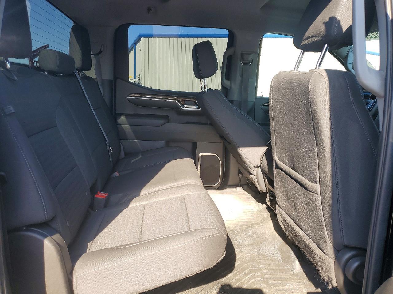 2022 Chevrolet Silverado K1500 RST