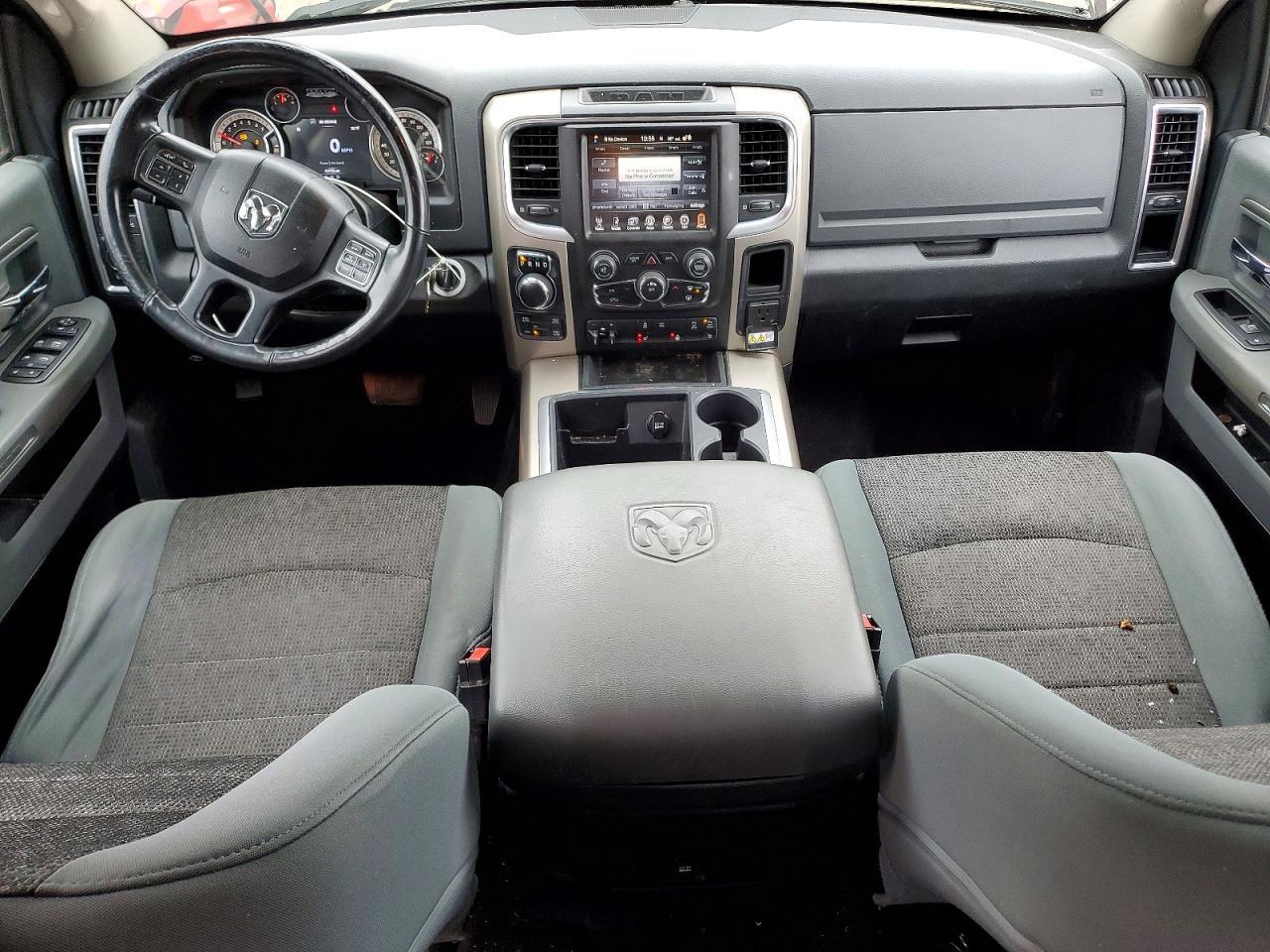 2014 Dodge RAM 1500 SLT