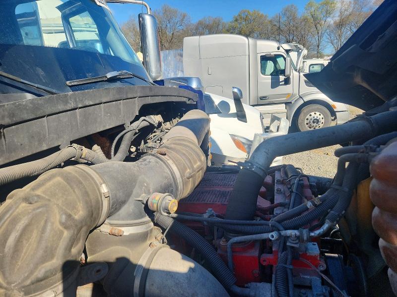 2010 International Lonestar-Semi Truck