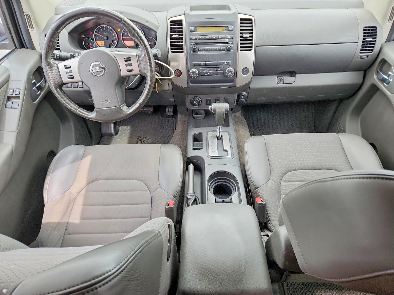 2010 Nissan Frontier SE V6