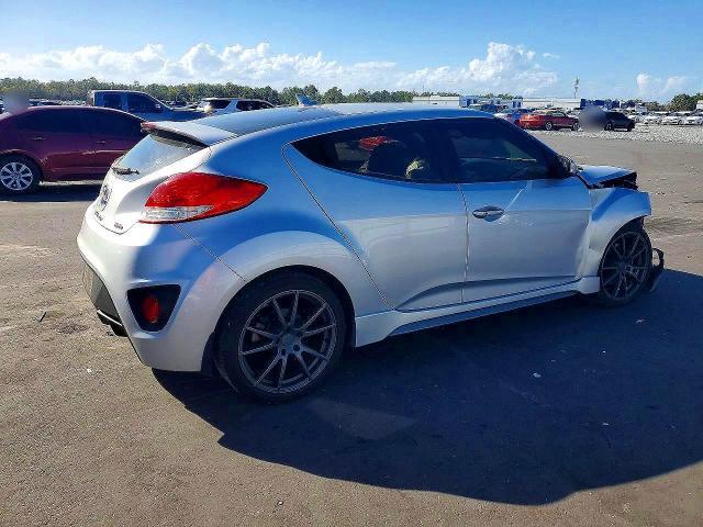 2016 Hyundai Veloster Turbo