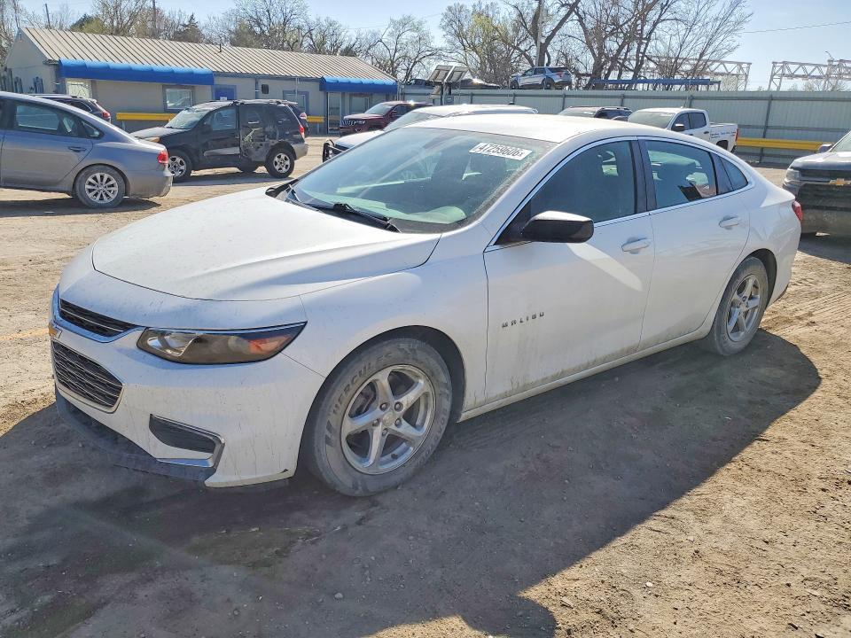 2017 Chev Malibu ls