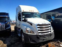 Salvage trucks for sale at Elgin, IL auction: 2021 Freigliner 2021 Freightliner Cascadia 126 Semi Truck