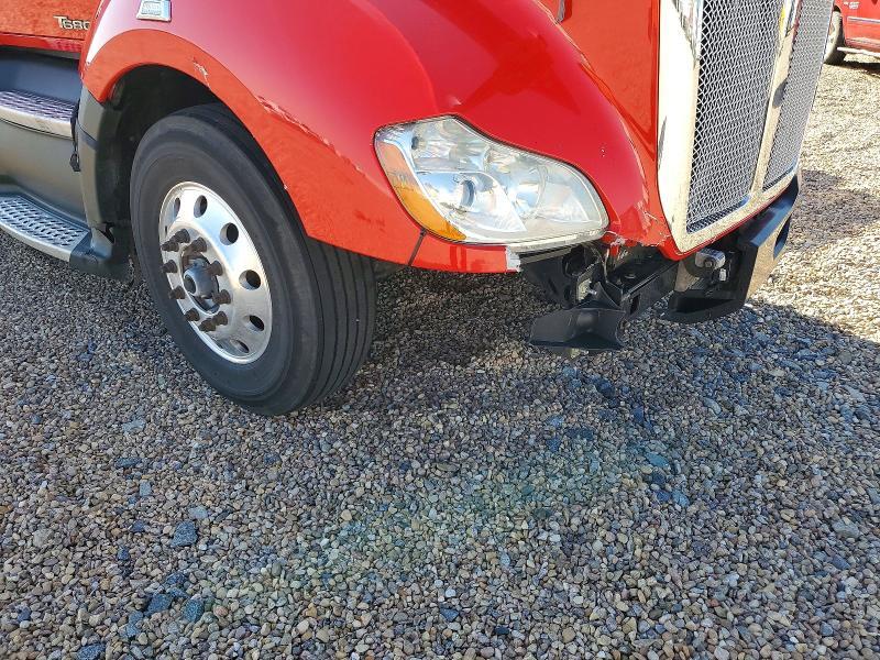 2020 Kenworth T680 Semi Truck