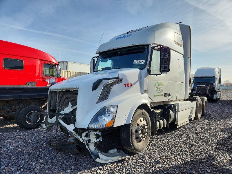 2016 Volv O VNL Semi Truck