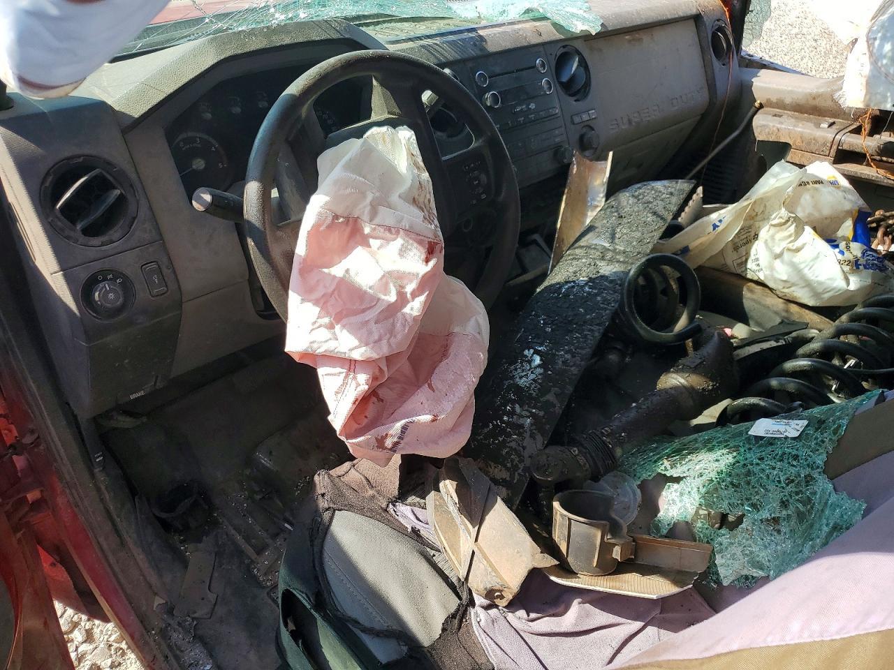 2015 Ford F350 Super Duty Truck Cab AND Chassis