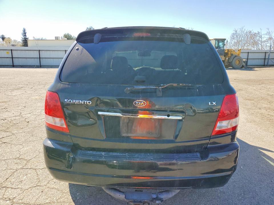 2005 KIA Sorento lx