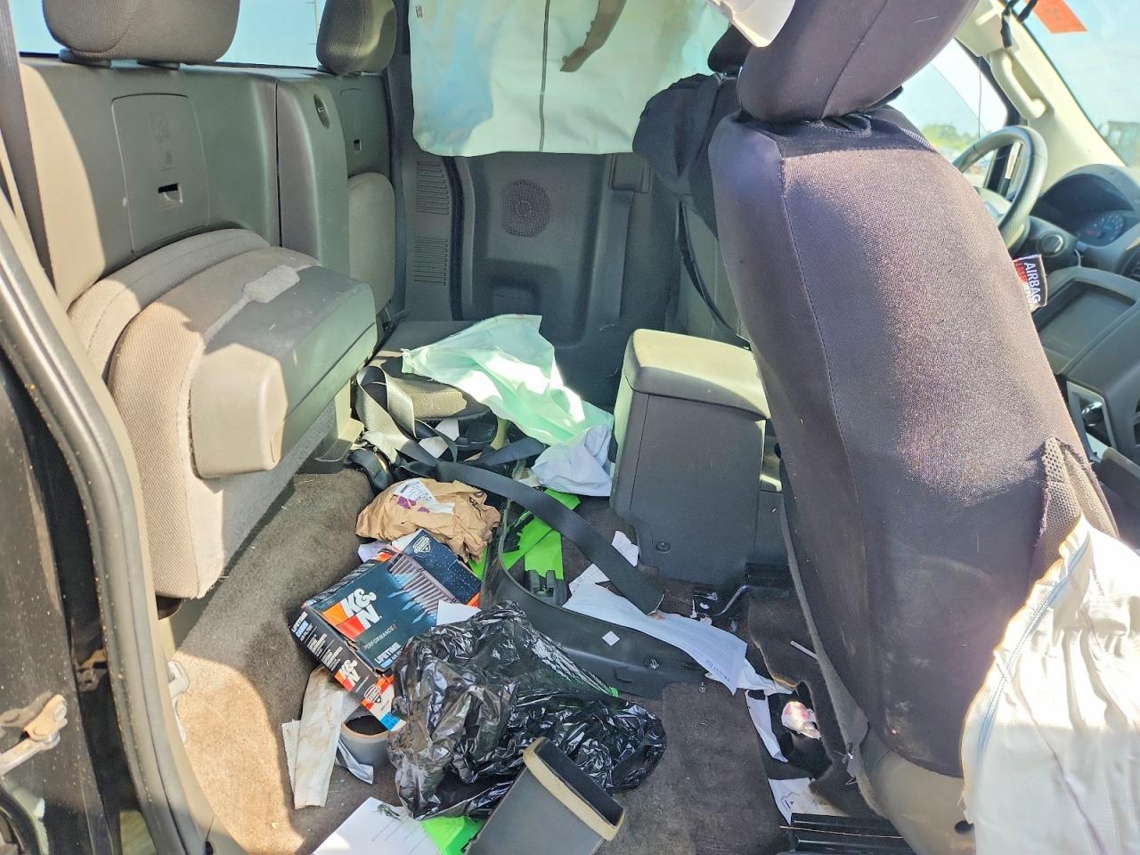 2015 Nissan Frontier S