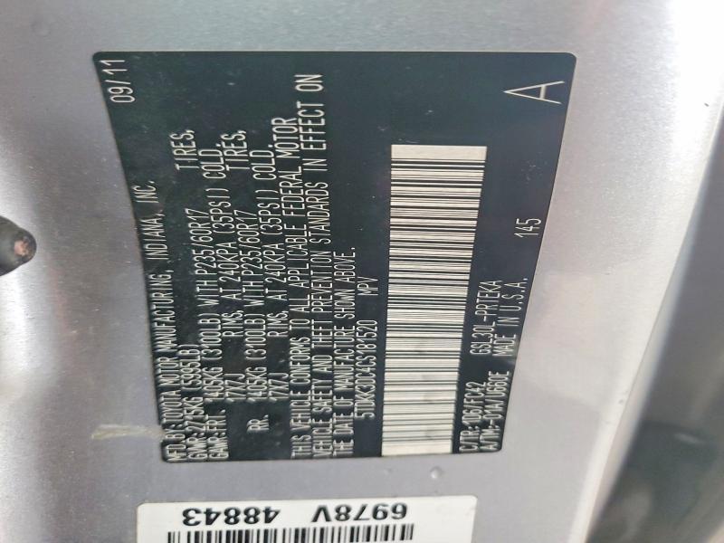 2012 Toyota Sienna le 8-passenger