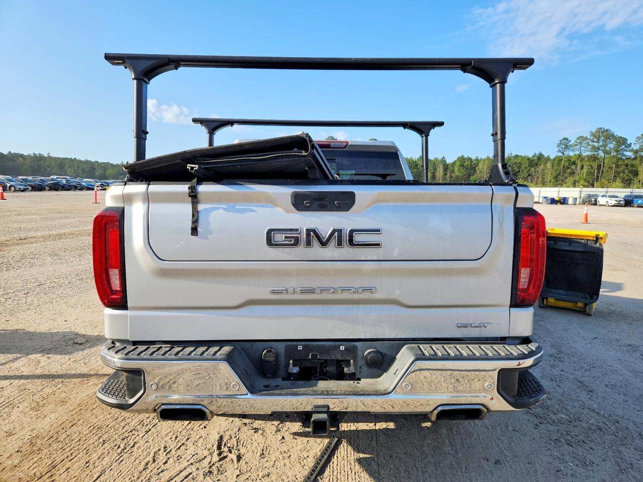 2020 GMC Sierra K1500 SLT