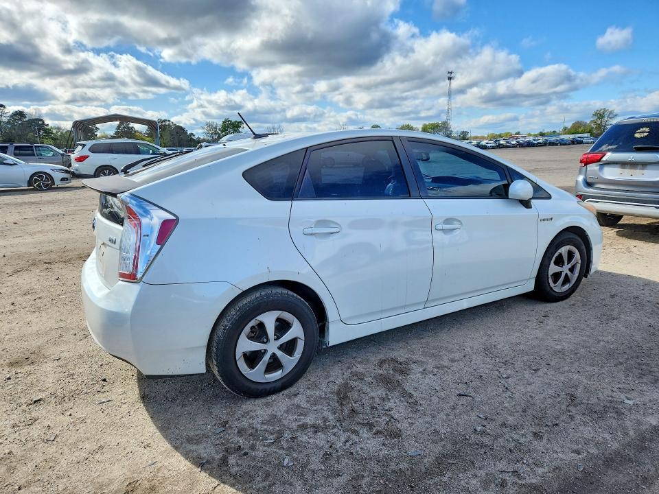 2013 Toyota Prius Four