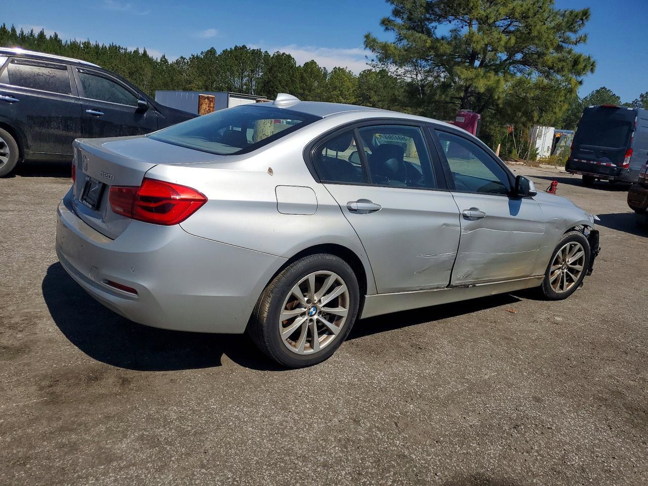 2016 BMW 320 i