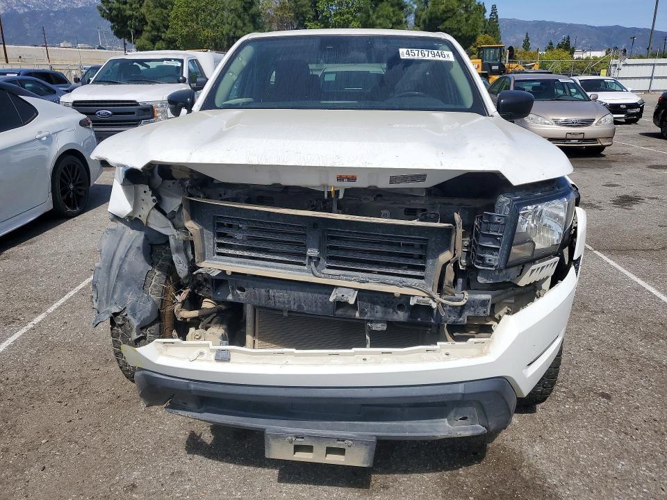 2023 Nissan Frontier s