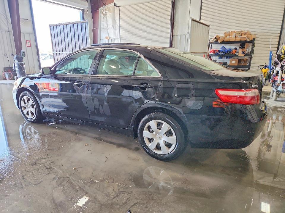 2009 Toyota Camry le