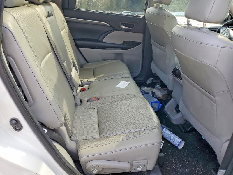 2017 Toyota Highlander Limited Platinum