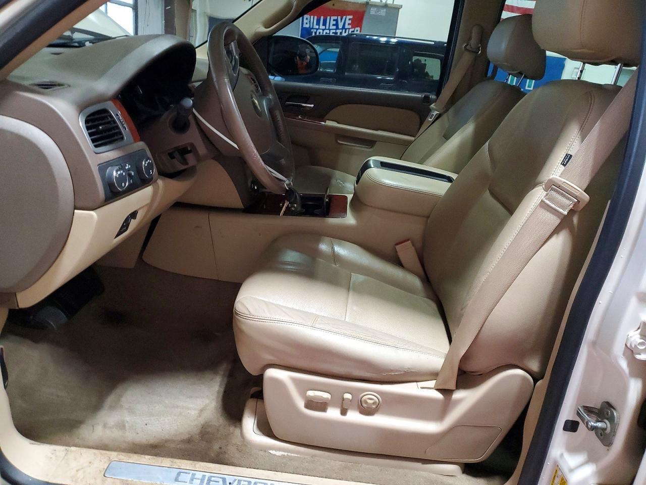 2013 Chevrolet Avalanche LTZ