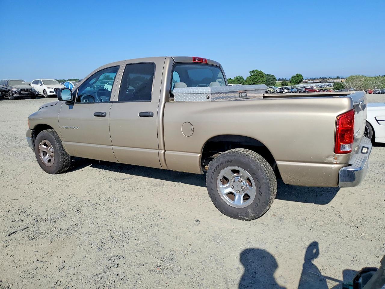 2004 Dodge RAM 1500 ST