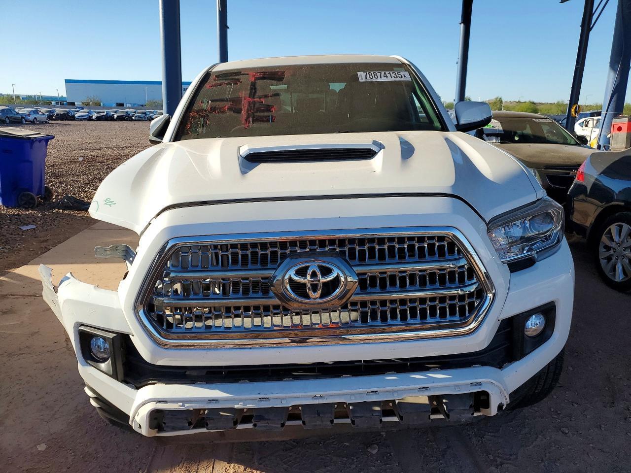 2017 Toyota Tacoma TRD Sport