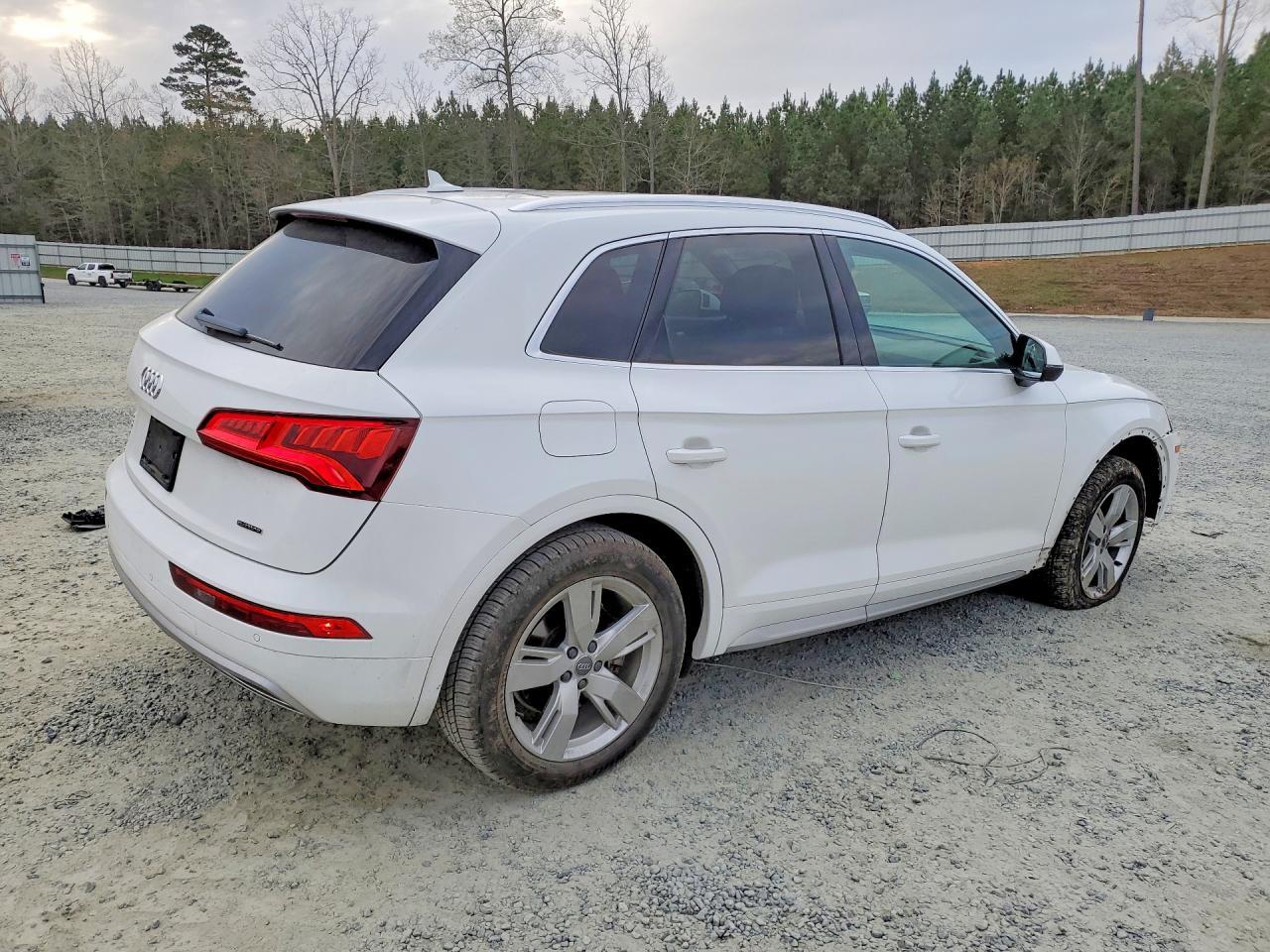 2019 Audi Q5 Premium Plus