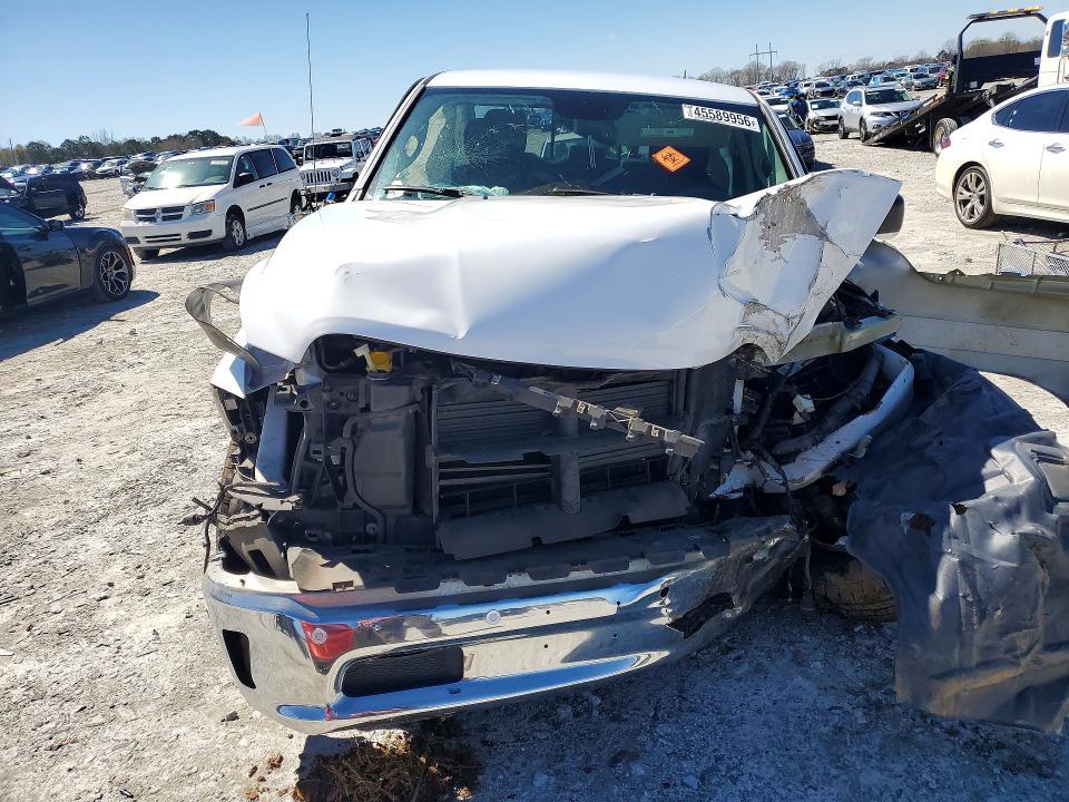 2017 Dodge RAM 1500 SLT