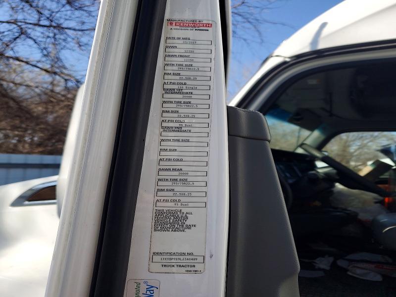 2020 Kenworth T680 Semi Truck