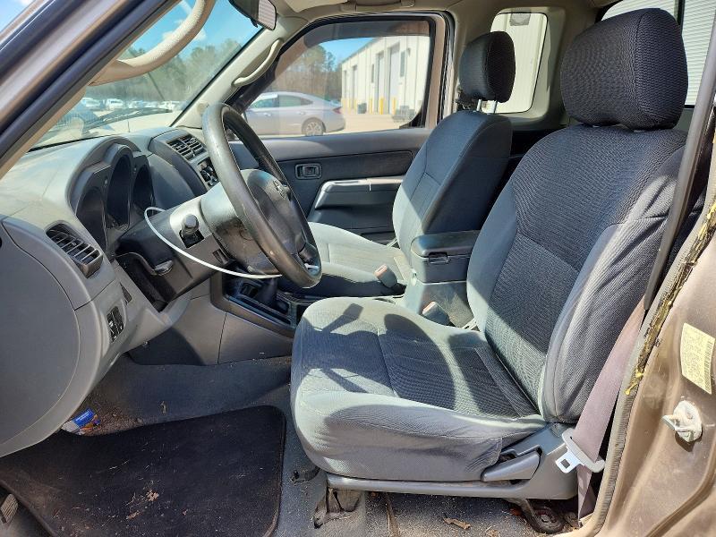 2003 Nissan Frontier Standard