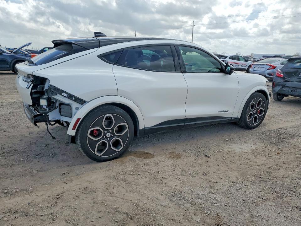 2023 Ford Mustang Mach-e gt
