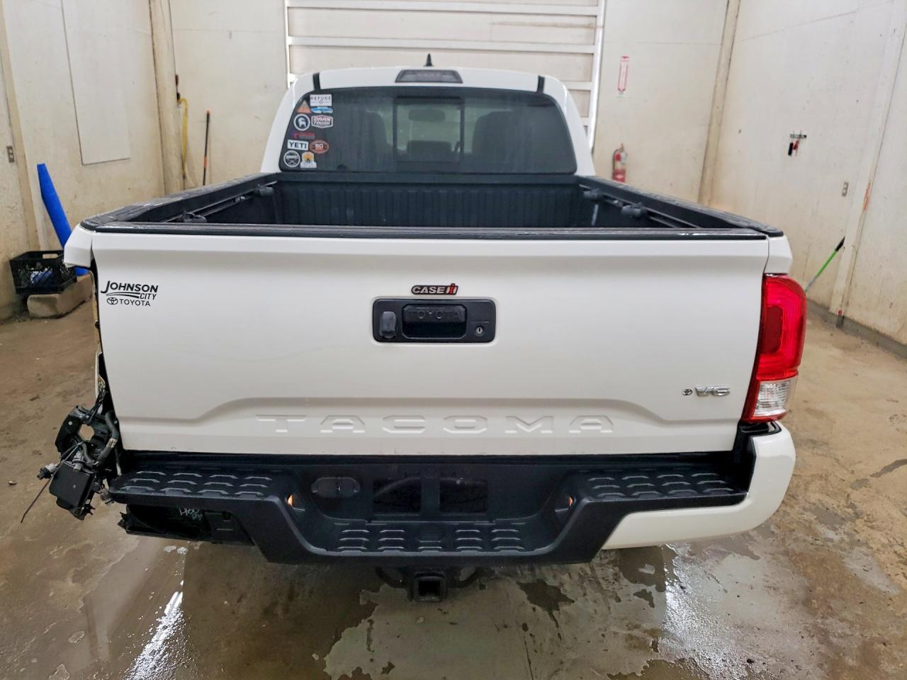 2017 Toyota Tacoma SR5 V6
