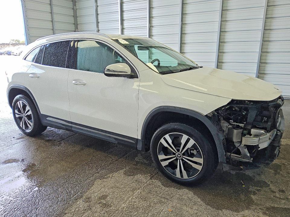 2025 Mercedes-Benz Gla 250