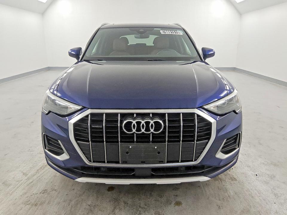 2021 Audi Q3 Premium 40