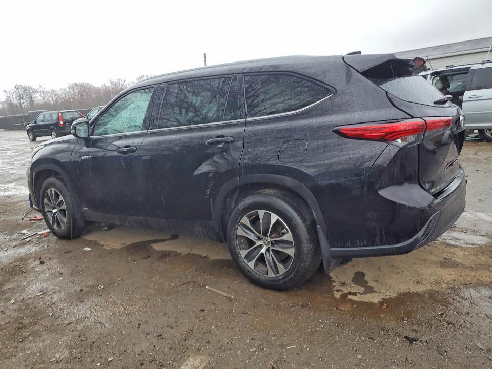 2020 Toyota Highlander Hybrid xle