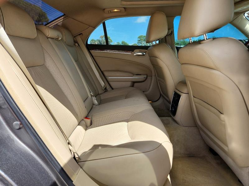 2011 Chrysler 300 Limited