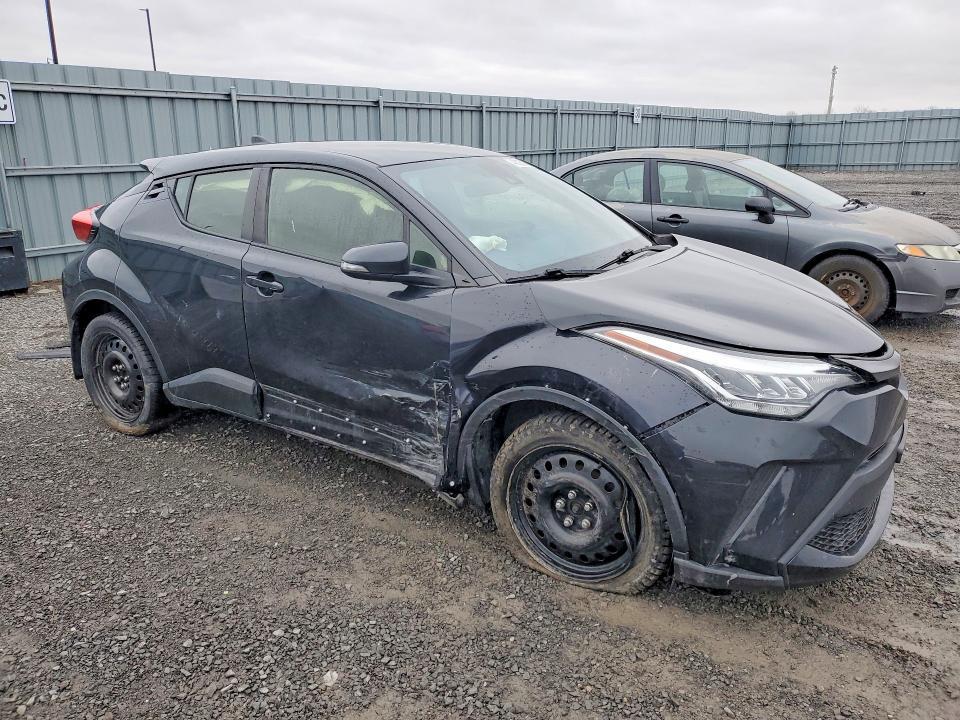 2020 Toyota C-hr le