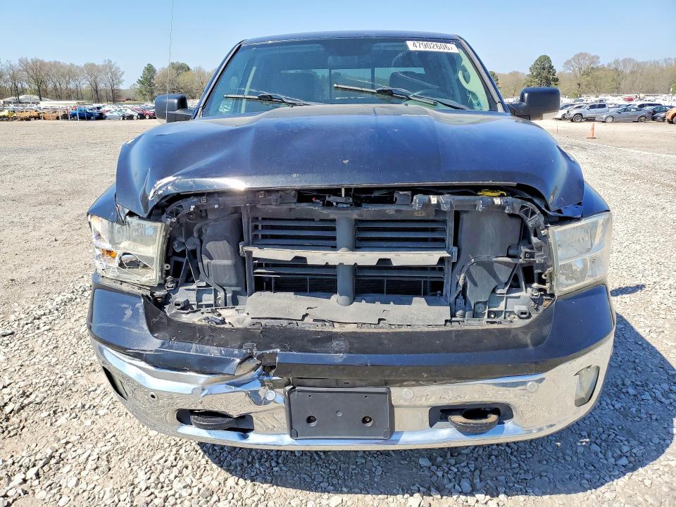 2015 Dodge Ram 1500 slt