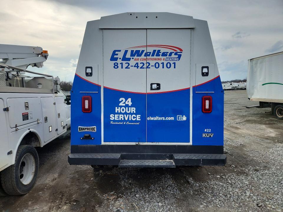 2021 Chev Express G3500