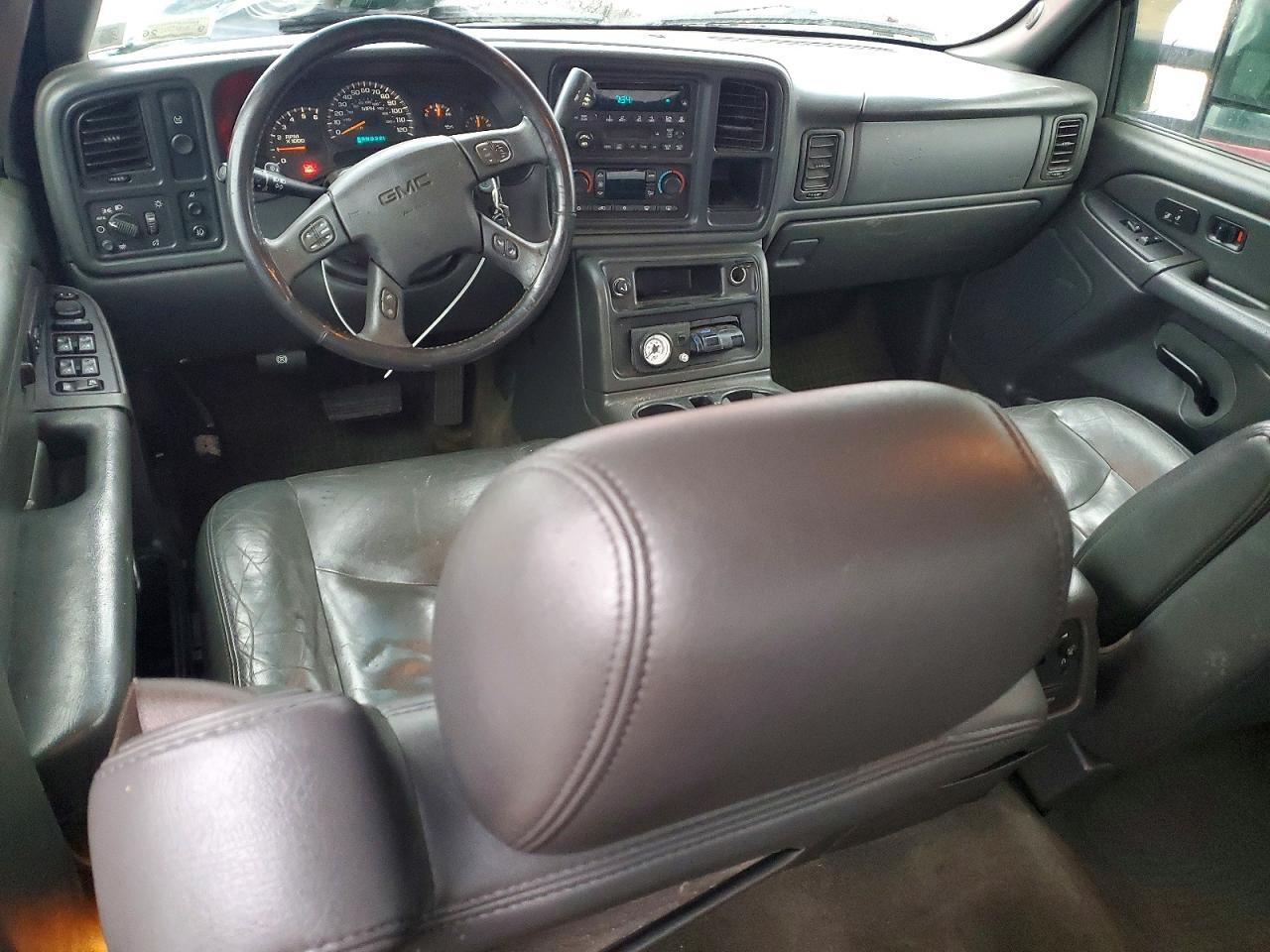 2005 GMC New Sierra C1500